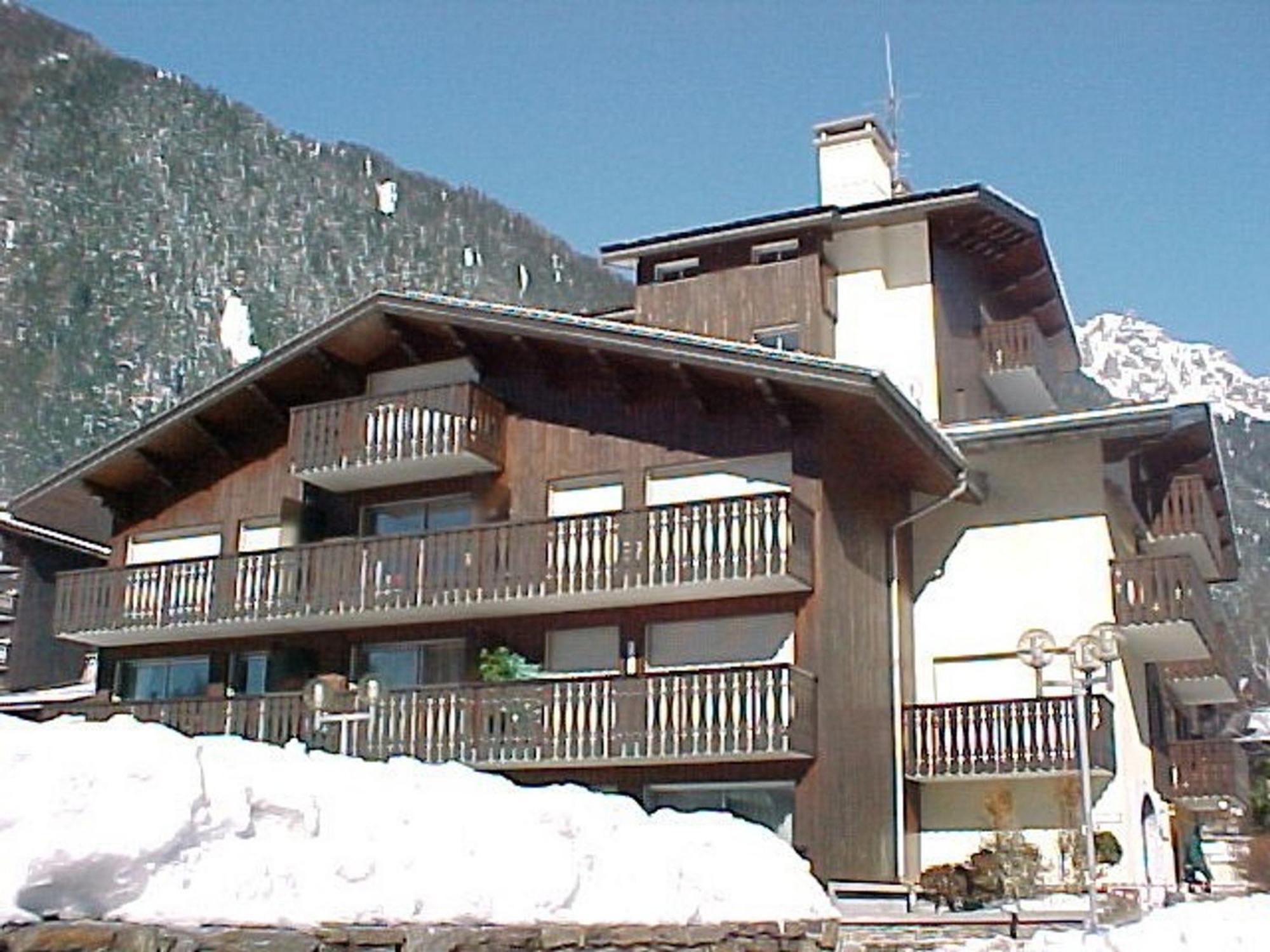 Bel Appartement 2 Pieces Avec Parking A Chamonix - Fr-1-517-39 エクステリア 写真